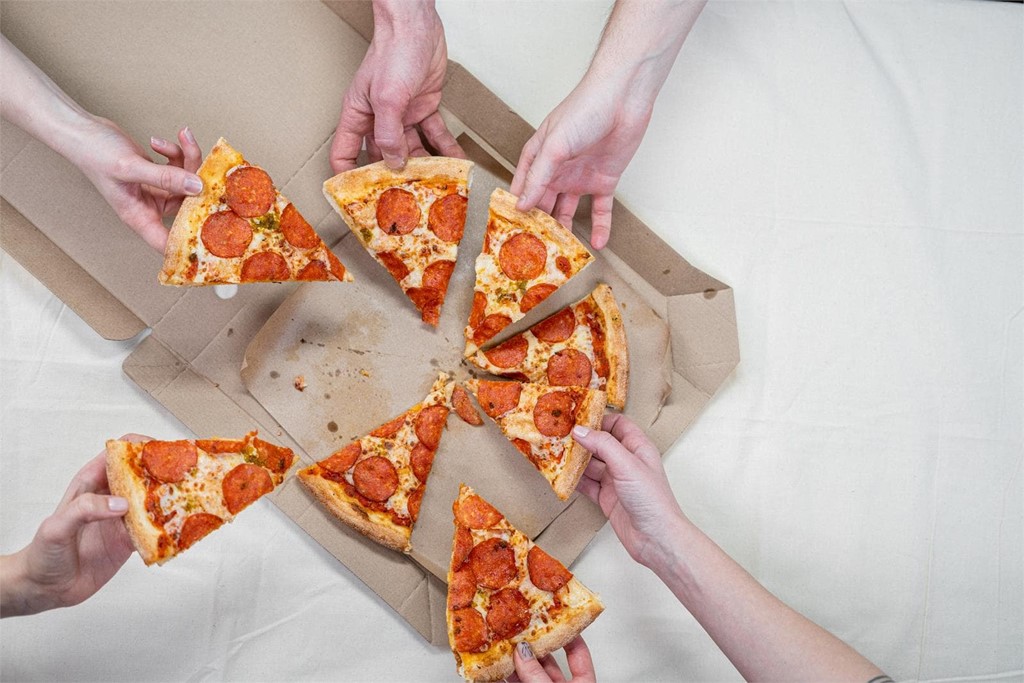 Por qué la pizza es de los mejores platos para pedir a domicilio? -  Servicio a domicilio